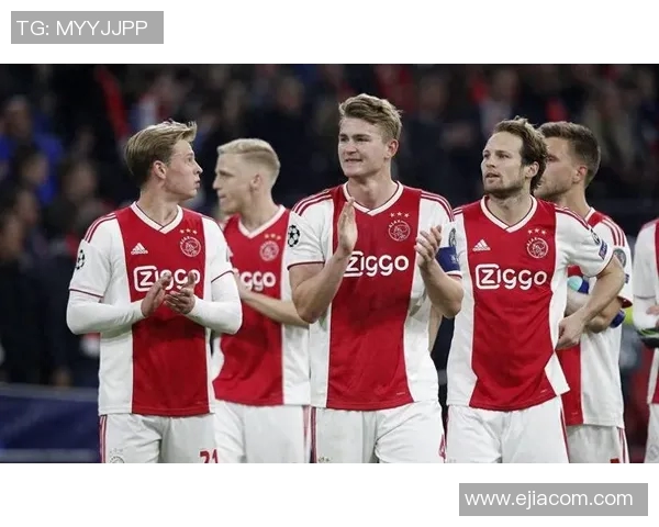 从辉煌到落魄足球明星的逆袭与沉沦人生轨迹探寻